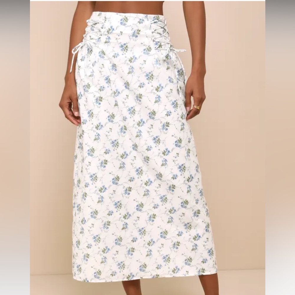 Darling Expertise White Floral Lace-Up Midi Skirt New